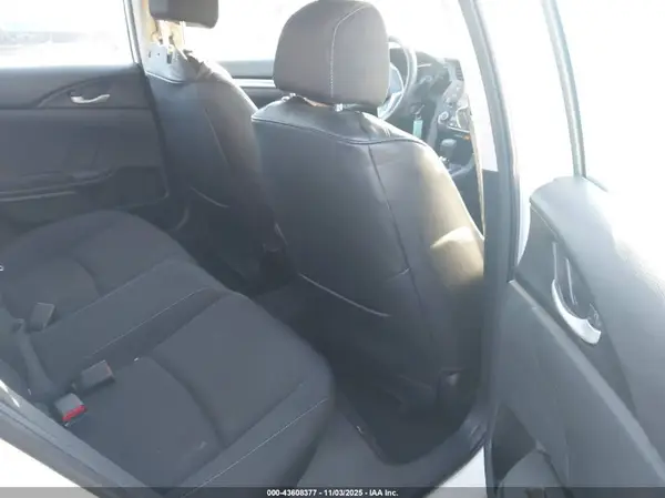 19XFC2F68KE024095 2019 HONDA CIVIC - Image 8
