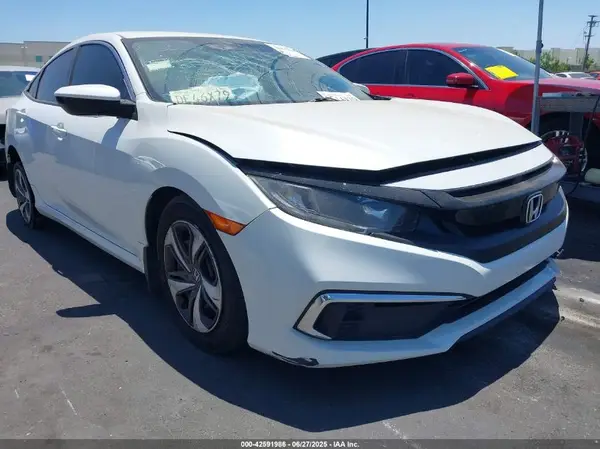 19XFC2F68KE027661 2019 HONDA CIVIC - Image 1