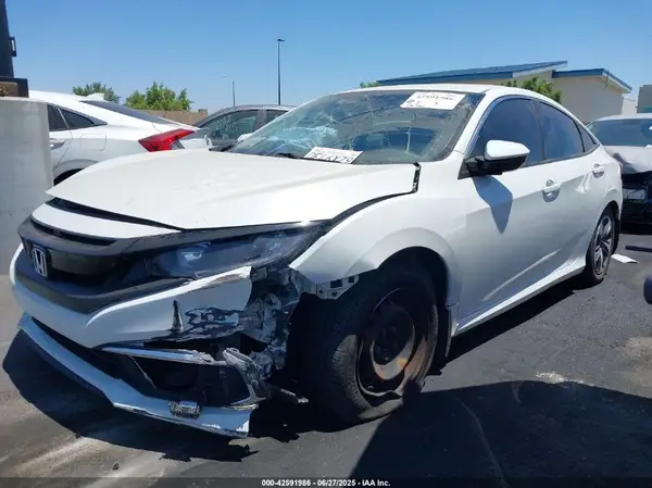 19XFC2F68KE027661 2019 HONDA CIVIC - Image 2