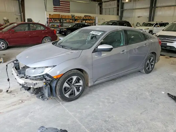 19XFC2F68KE028132 2019 HONDA CIVIC - Image 1