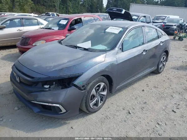 19XFC2F68KE028406 2019 HONDA CIVIC - Image 2