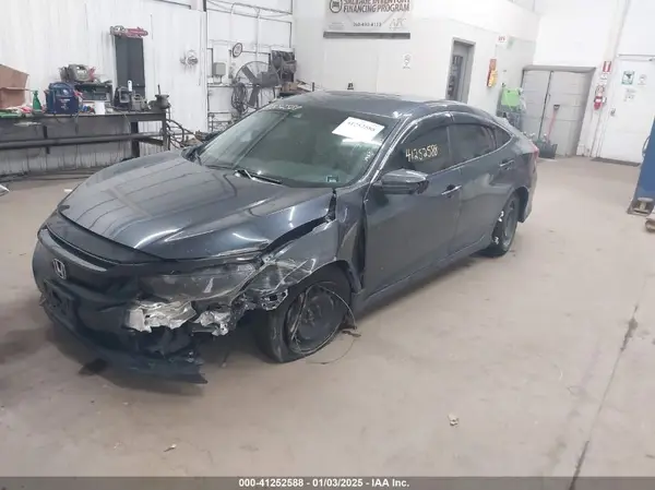 19XFC2F68KE033377 2019 HONDA CIVIC - Image 2