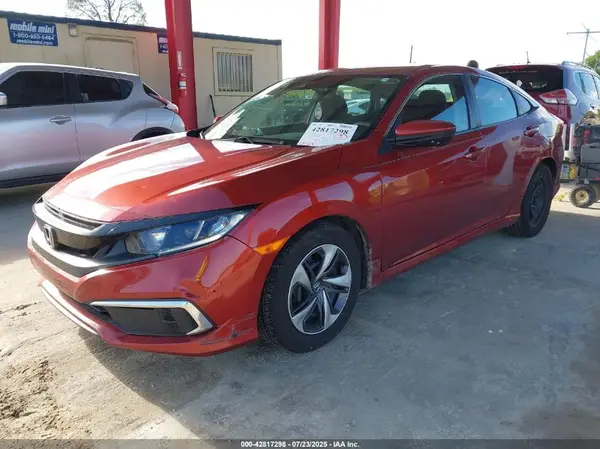 19XFC2F68KE037154 2019 HONDA CIVIC - Image 2