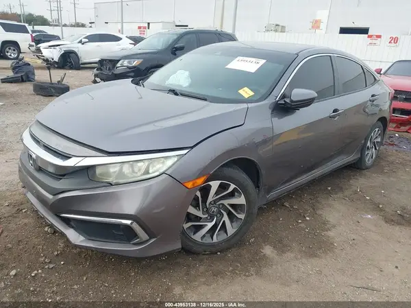 19XFC2F68KE038871 2019 HONDA CIVIC - Image 2