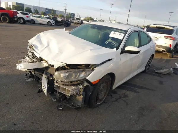 19XFC2F68KE200210 2019 HONDA CIVIC - Image 2