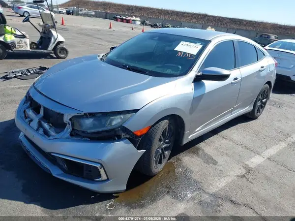 19XFC2F68KE200658 2019 HONDA CIVIC - Image 2