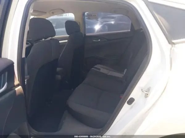 19XFC2F68KE204760 2019 HONDA CIVIC - Image 8