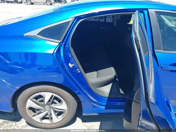19XFC2F68KE209084 2019 HONDA CIVIC - Image 8