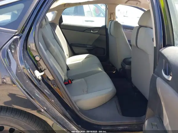 19XFC2F68KE213829 2019 HONDA CIVIC - Image 8