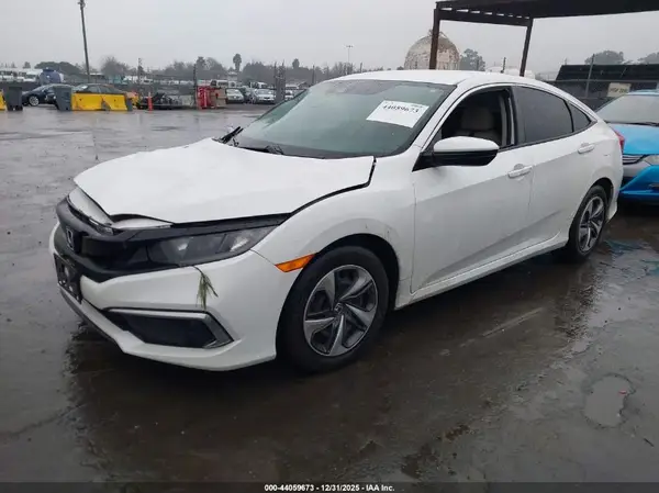 19XFC2F68KE214818 2019 HONDA CIVIC - Image 2