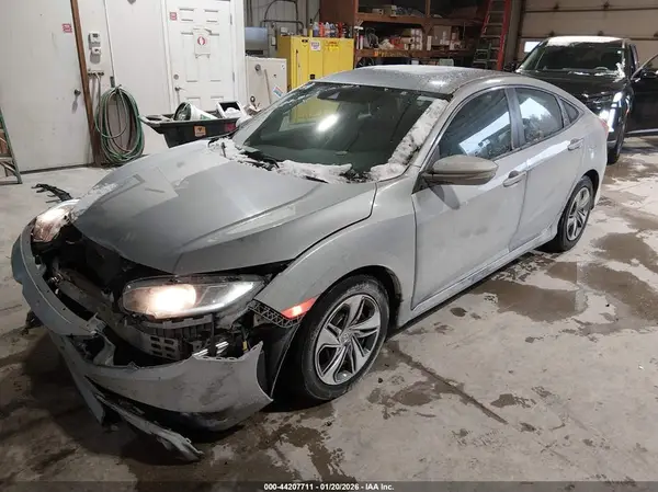 19XFC2F68LE003975 2020 HONDA CIVIC - Image 2