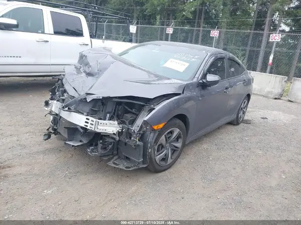 19XFC2F68LE205599 2020 HONDA CIVIC - Image 2