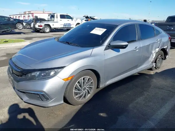 19XFC2F68LE213699 2020 HONDA CIVIC - Image 2