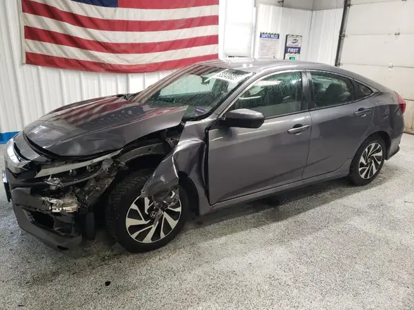 19XFC2F69JE203552 2018 HONDA CIVIC - Image 1
