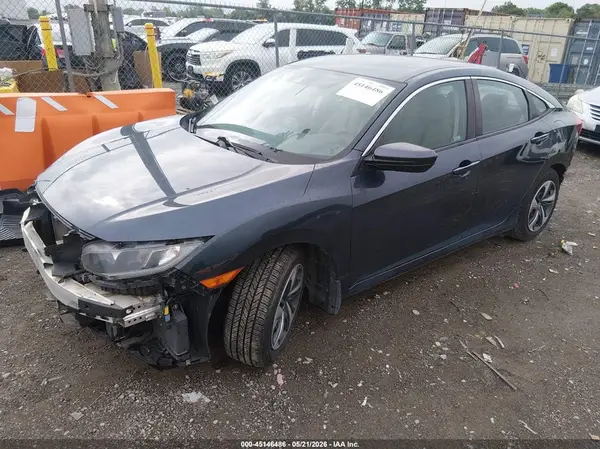 19XFC2F69KE001392 2019 HONDA CIVIC - Image 2