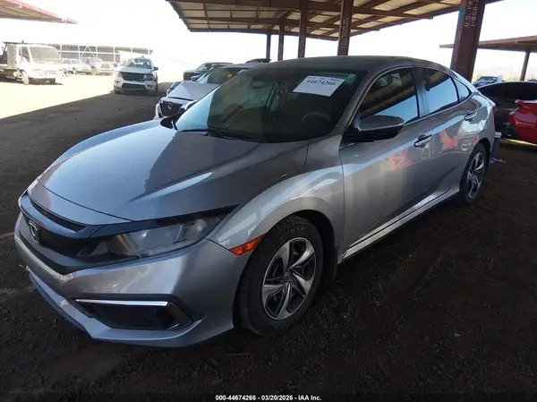 19XFC2F69KE020878 2019 HONDA CIVIC - Image 2