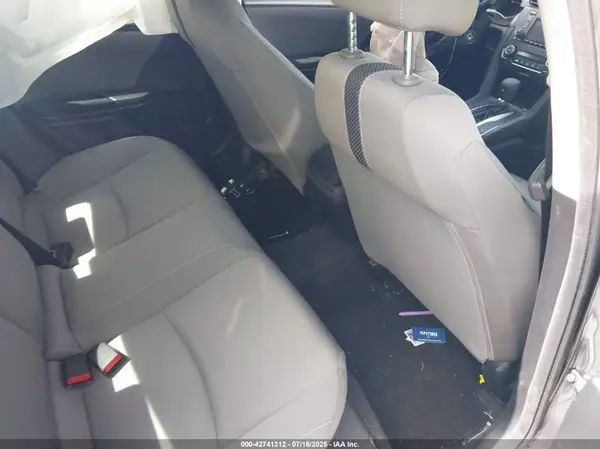 19XFC2F69KE027975 2019 HONDA CIVIC - Image 8