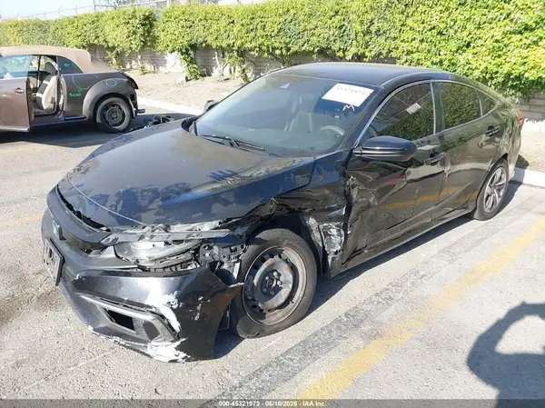 19XFC2F69KE039043 2019 HONDA CIVIC - Image 2