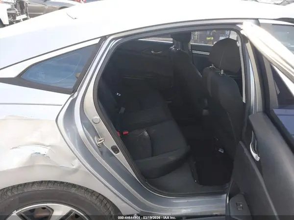 19XFC2F69KE040631 2019 HONDA CIVIC - Image 8