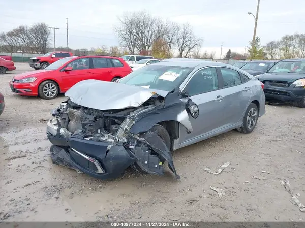 19XFC2F69KE042749 2019 HONDA CIVIC - Image 2
