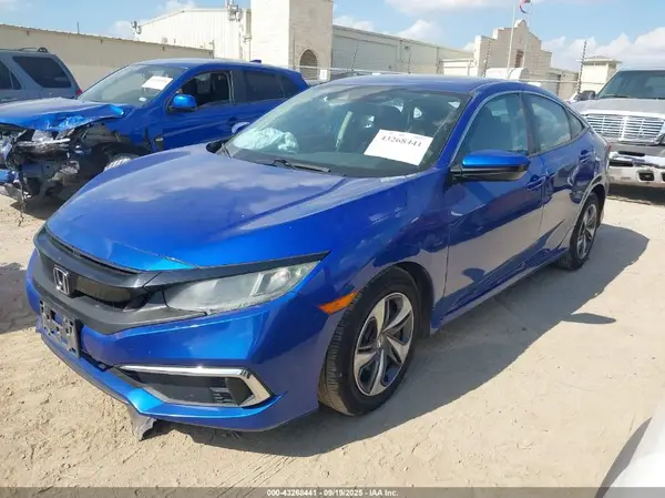 19XFC2F69KE047899 2019 HONDA CIVIC - Image 2