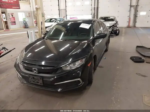 19XFC2F69KE202239 2019 HONDA CIVIC - Image 2
