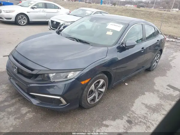 19XFC2F69LE001779 2020 HONDA CIVIC - Image 2