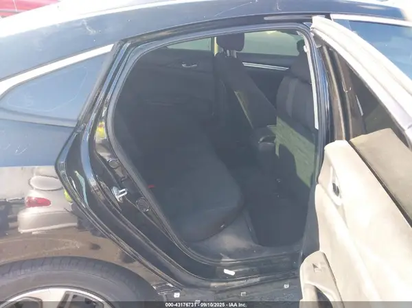19XFC2F69LE209709 2020 HONDA CIVIC - Image 8