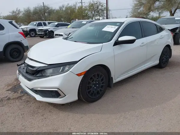 19XFC2F6XKE018900 2019 HONDA CIVIC - Image 2