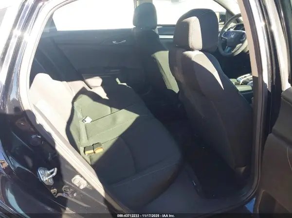 19XFC2F6XKE047300 2019 HONDA CIVIC - Image 8
