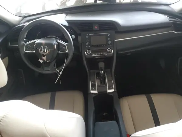 19XFC2F6XKE208986 2019 HONDA CIVIC - Image 8