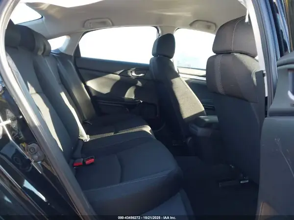 19XFC2F6XLE011625 2020 HONDA CIVIC - Image 8