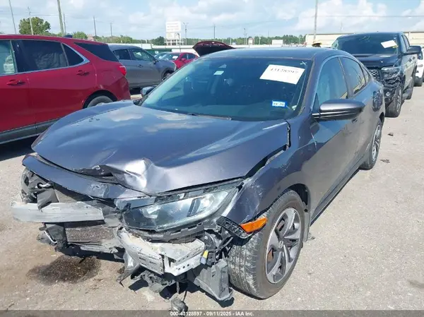 19XFC2F6XLE018381 2020 HONDA CIVIC - Image 2