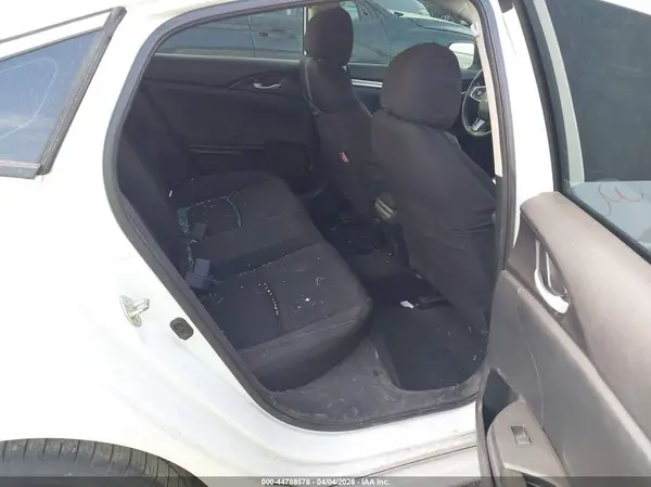 19XFC2F6XLE024133 2020 HONDA CIVIC - Image 8
