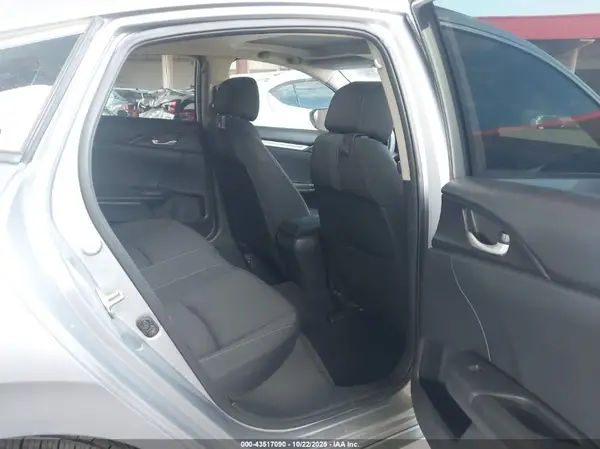 19XFC2F70GE012376 2016 HONDA CIVIC - Image 8