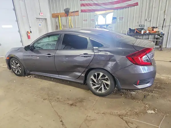 19XFC2F70GE025810 2016 HONDA CIVIC - Image 2