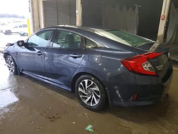 19XFC2F70GE028397 2016 HONDA CIVIC - Image 2