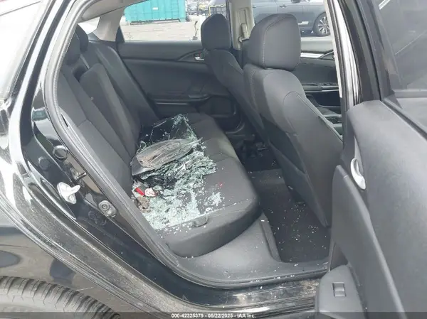 19XFC2F70GE032076 2016 HONDA CIVIC - Image 8