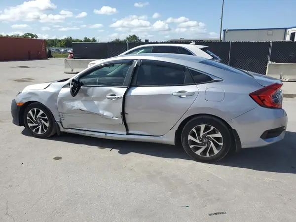 19XFC2F70GE033258 2016 HONDA CIVIC - Image 2