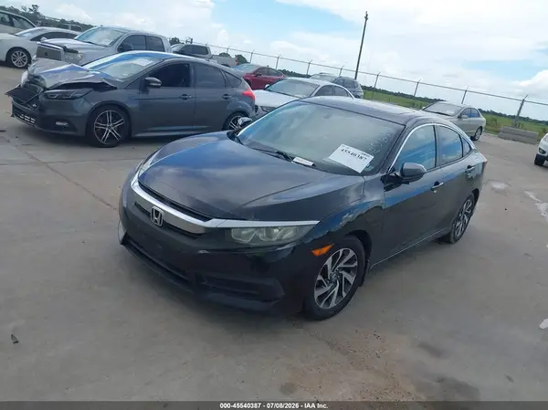 19XFC2F70GE068527 2016 HONDA CIVIC - Image 2
