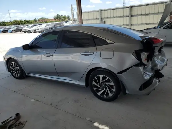 19XFC2F70GE081195 2016 HONDA CIVIC - Image 2