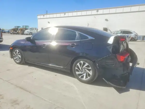 19XFC2F70GE083335 2016 HONDA CIVIC - Image 2