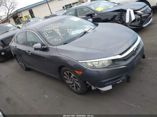 19XFC2F70GE211105 2016 HONDA CIVIC - Image 1