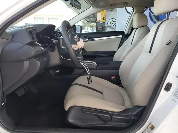 19XFC2F70GE223772 2016 HONDA CIVIC - Image 2