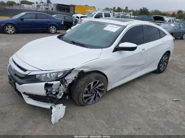 19XFC2F70GE239194 2016 HONDA CIVIC - Image 2