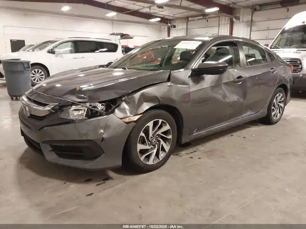 19XFC2F70HE015036 2017 HONDA CIVIC - Image 2