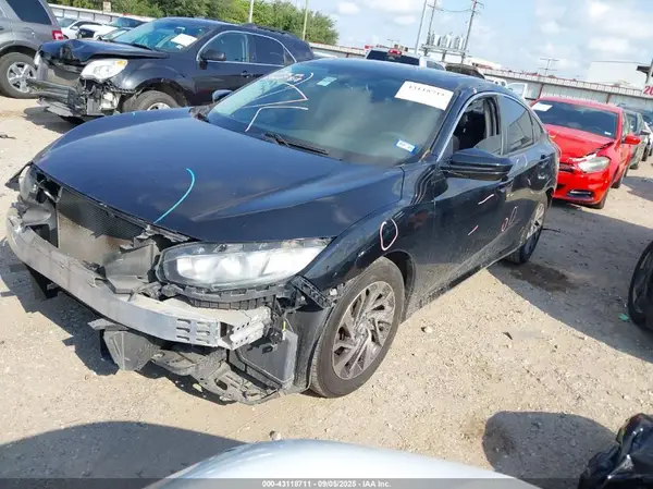 19XFC2F70HE035772 2017 HONDA CIVIC - Image 2