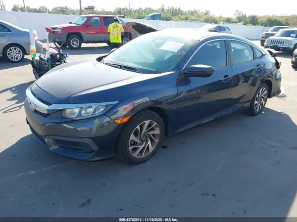 19XFC2F70HE049669 2017 HONDA CIVIC - Image 2