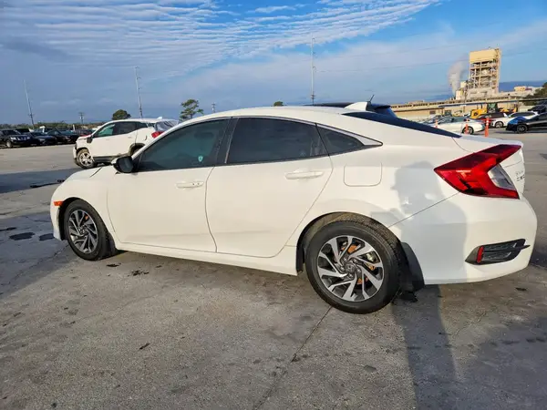 19XFC2F70HE070778 2017 HONDA CIVIC - Image 2