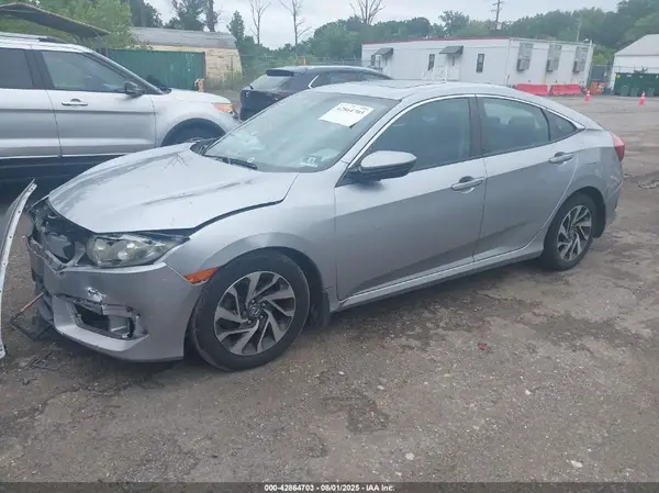 19XFC2F70HE200784 2017 HONDA CIVIC - Image 2